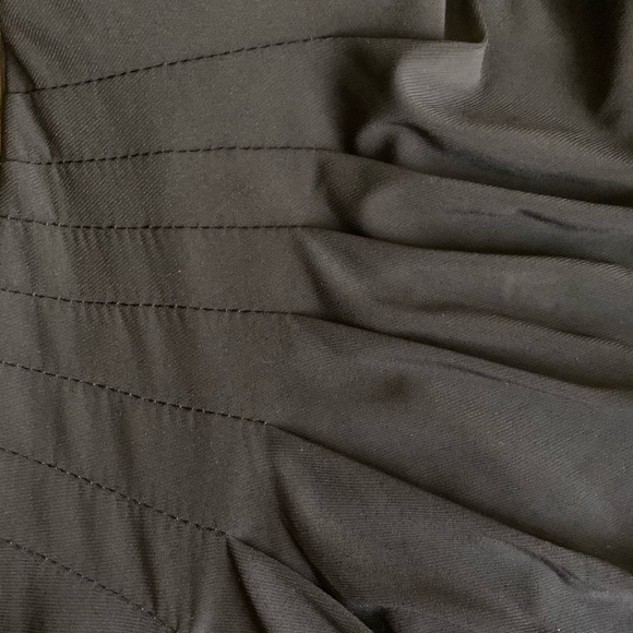 Xscape Women’s Evening Gown - Picture 3 of 6